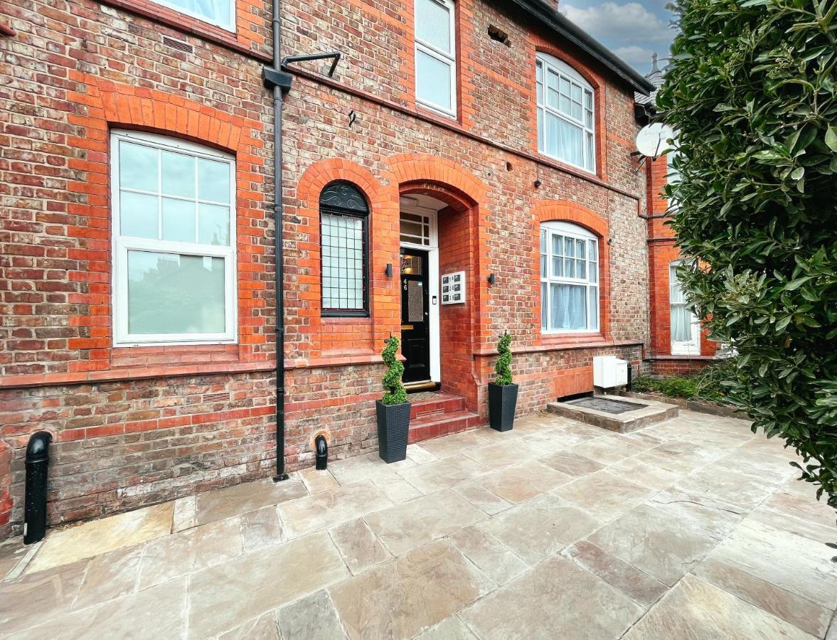 Hotel 46 Ashfield Rd, Altrincham Esterno foto