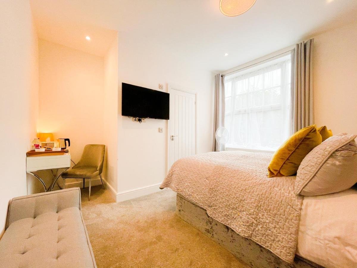 Hotel 46 Ashfield Rd, Altrincham Esterno foto