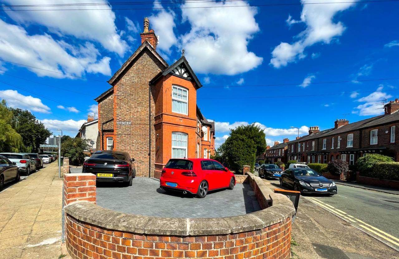 Hotel 46 Ashfield Rd, Altrincham Esterno foto